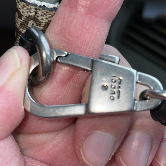 NWOT authentic Gucci snake print GG supreme pouch - Picture 7 of 11